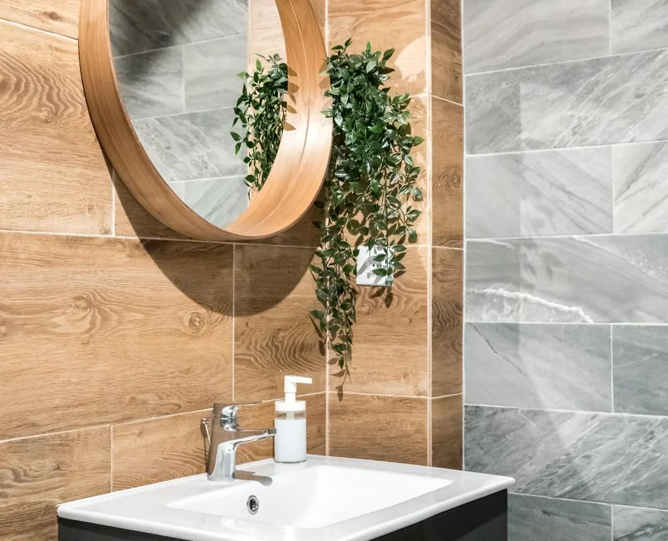 Old Town - City Center - Esiko By Mrg Apartments Бухарест